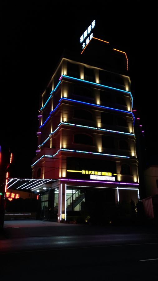Hotel 雲林斗六福爾摩莎大飯店 Exterior foto
