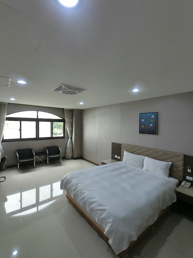 Hotel 雲林斗六福爾摩莎大飯店 Exterior foto