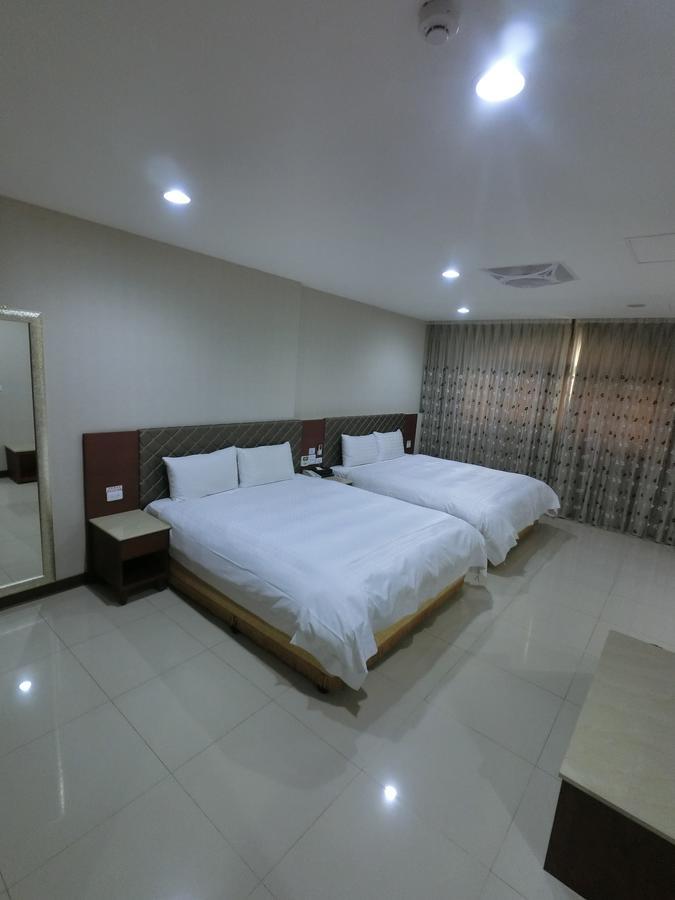 Hotel 雲林斗六福爾摩莎大飯店 Exterior foto